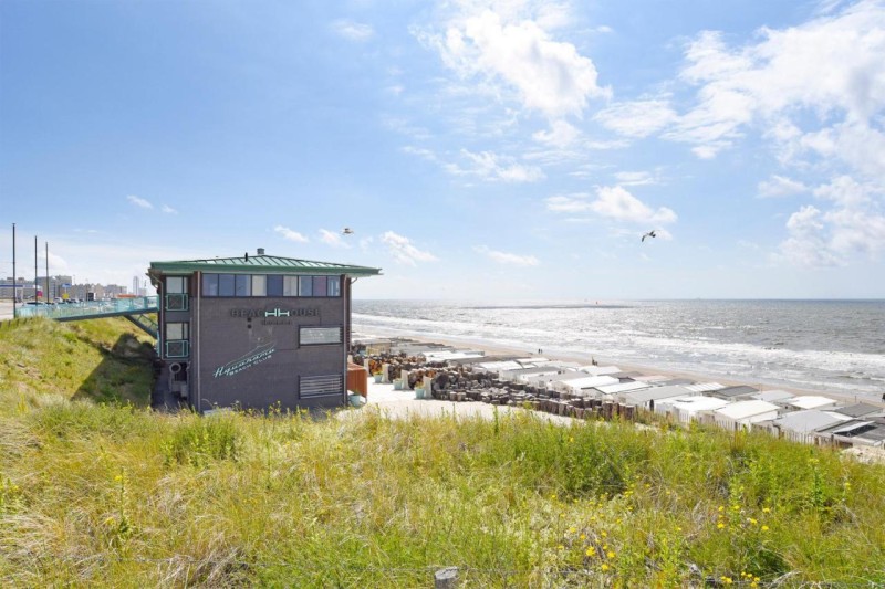 Image: Beachhouse Hotel