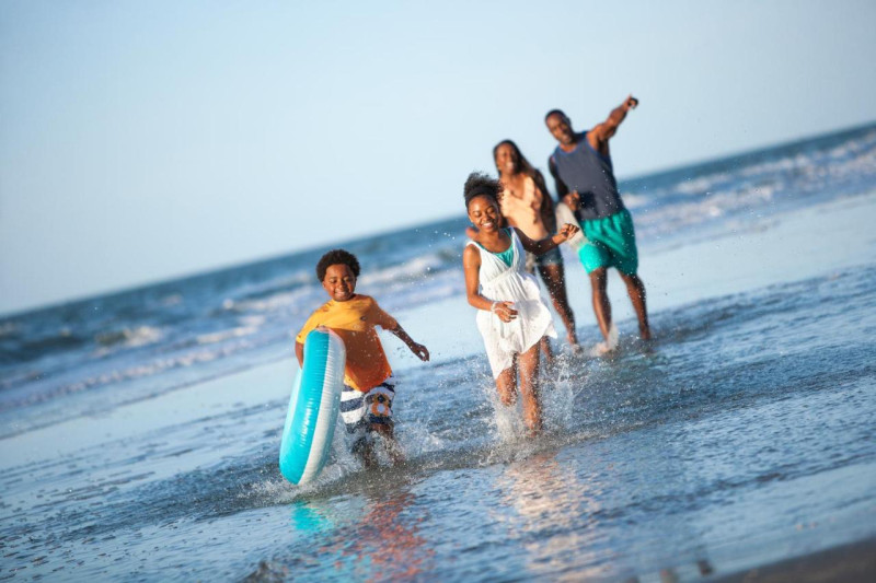 Image: The Caravelle Resort