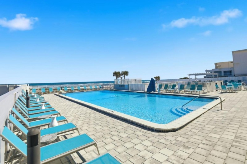 Image: The Maverick Resort - Ormond Beach