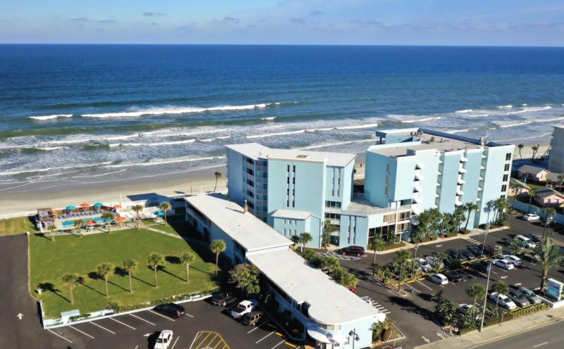 Image: El Caribe Resort and Conference Center
