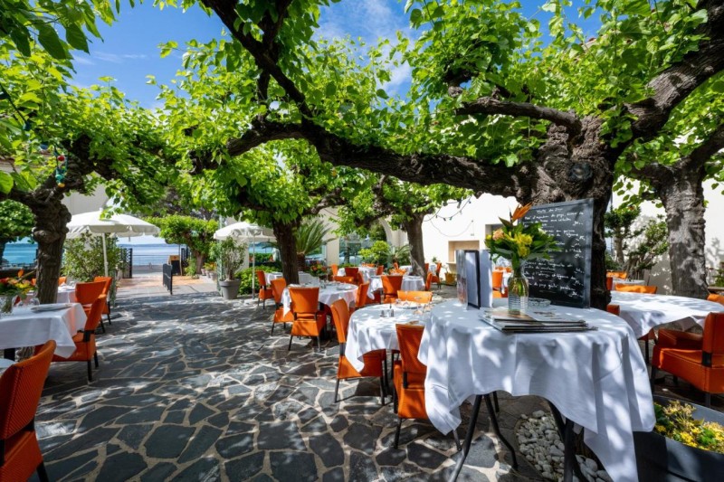 Image: Logis Hôtel le Provencal Rest les Mûriers