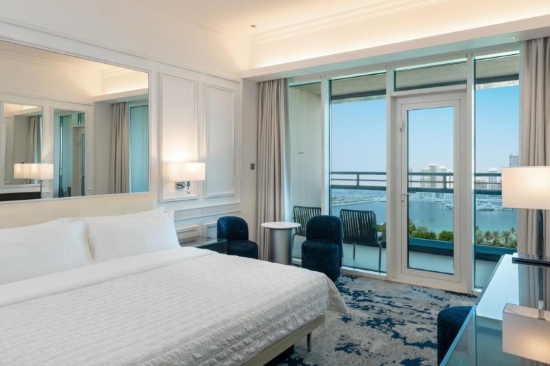 Image: Le Meridien Mina Seyahi Beach Resort & Waterpark