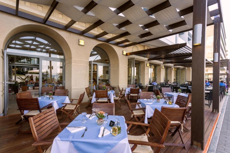 Image: Ibiscus Hotel