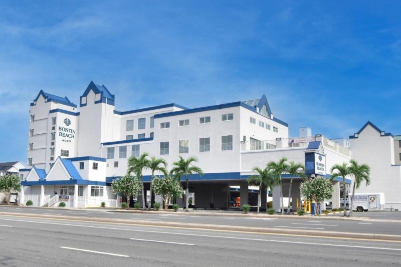 Image: Bonita Beach Hotel