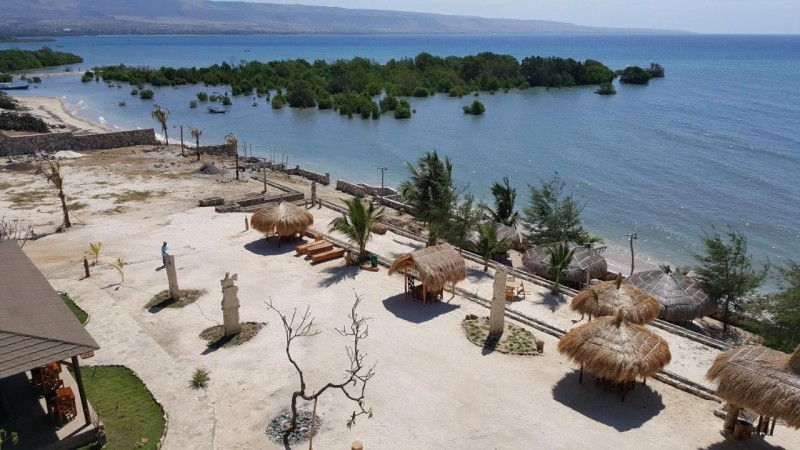 Image: Padadita Beach Hotel