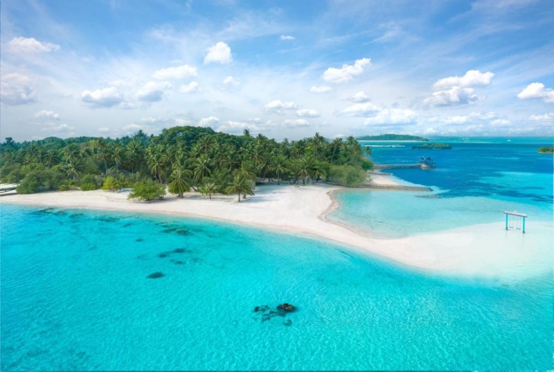 Image: Adaaran Select Huduran Fushi - Free Dine around Premium All Inclusive 24 hours - 30 mins by Speedboat