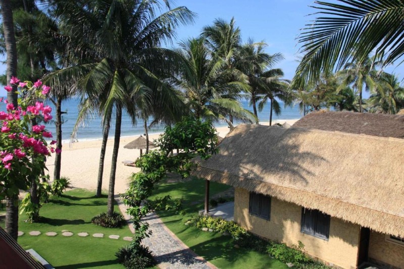 Image: Bamboo Village Beach Resort & Spa