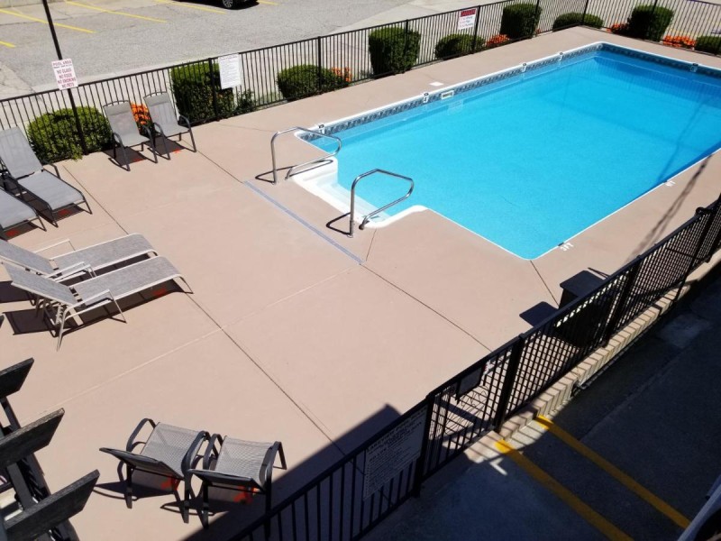 Image: Osoyoos Lakeview Inn & Suites
