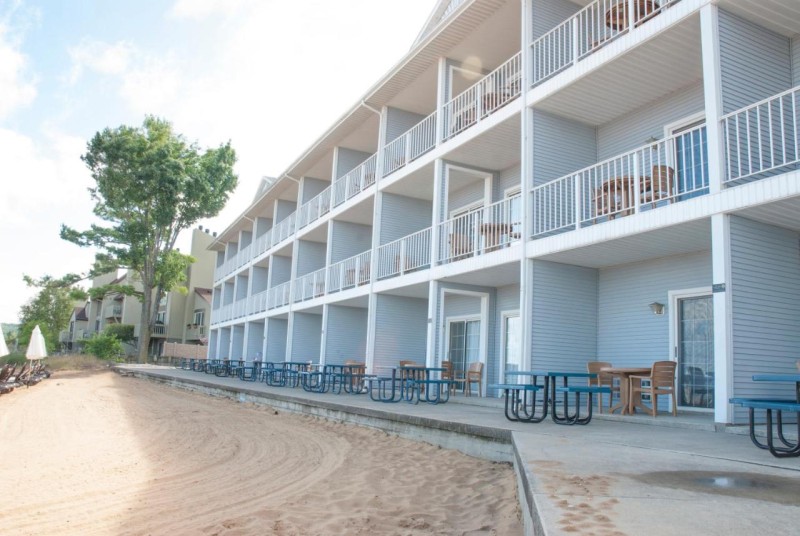 Image: Grand Beach Resort Hotel