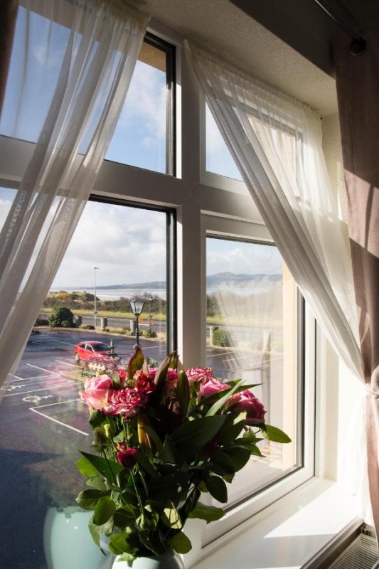 Image: The Harbour Inn