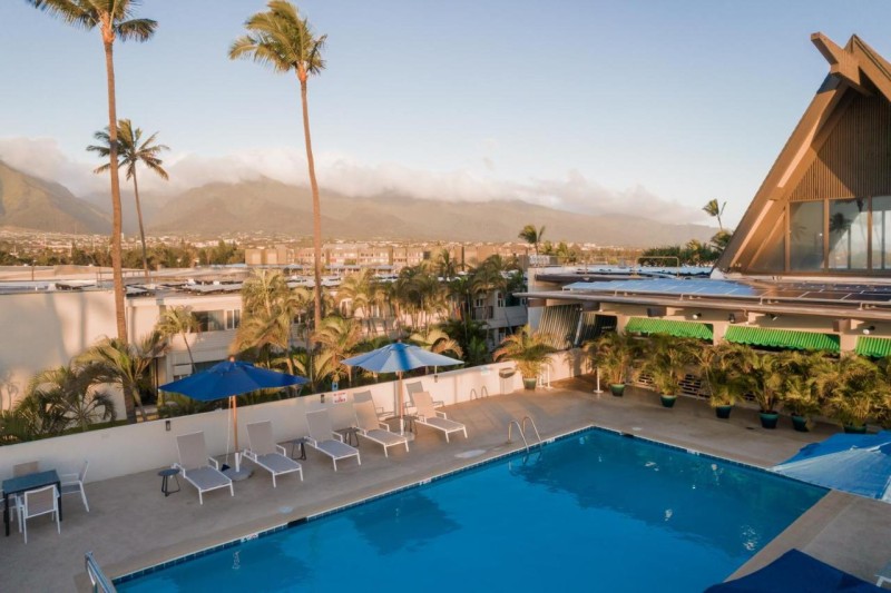 Image: Maui Beach Hotel