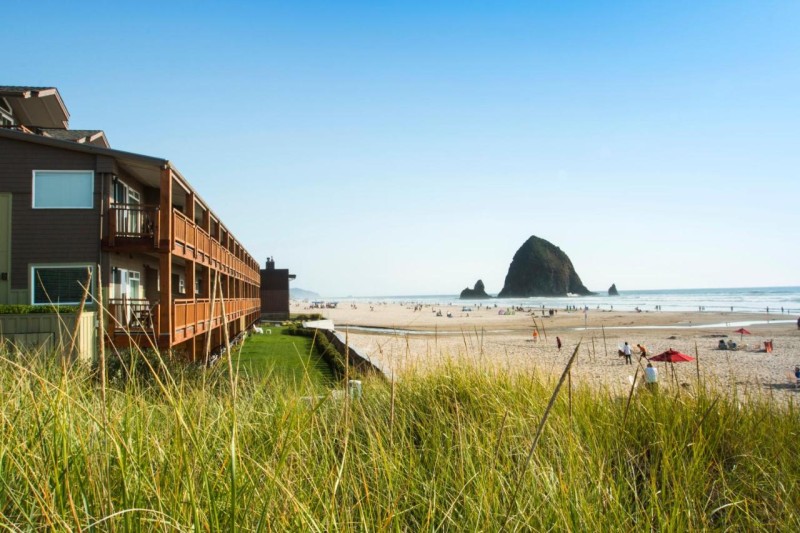 Image: Surfsand Resort