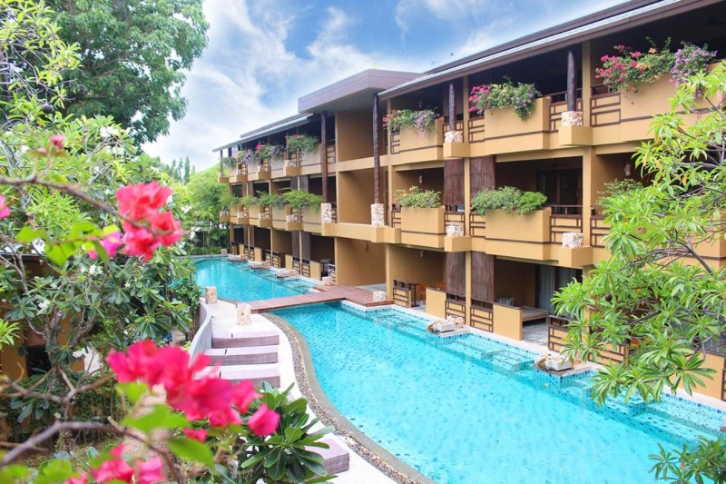 Image: Deva Beach Resort Samui