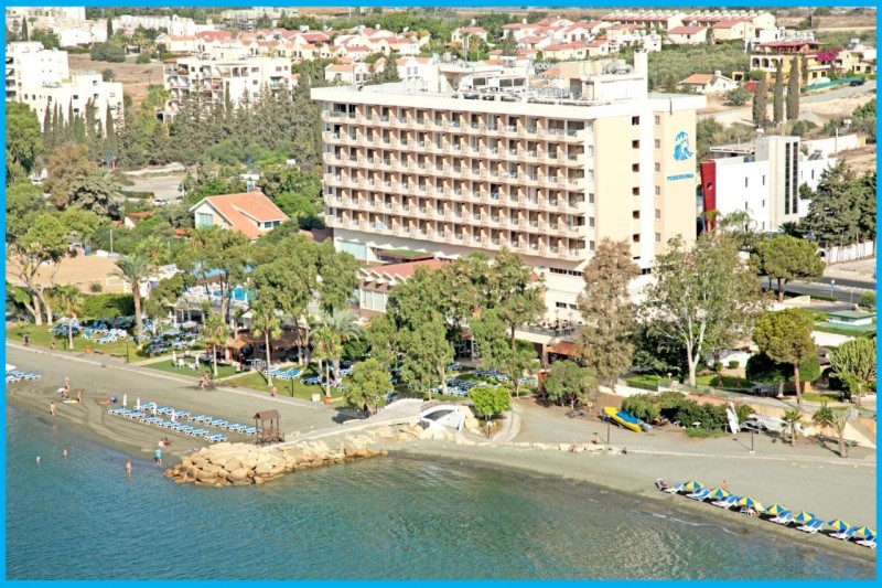 Image: Poseidonia Beach Hotel