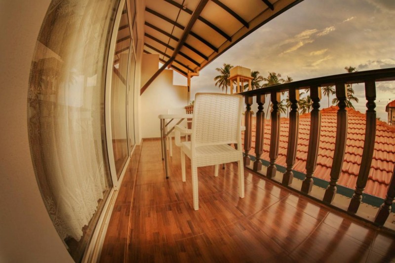 Image: White Rose Beach Resort