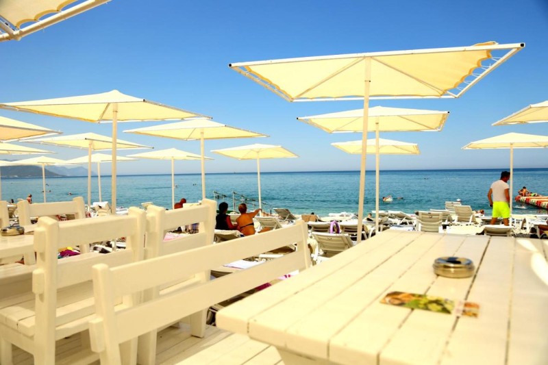 Image: Olimpos Beach Hotel by RRH&R