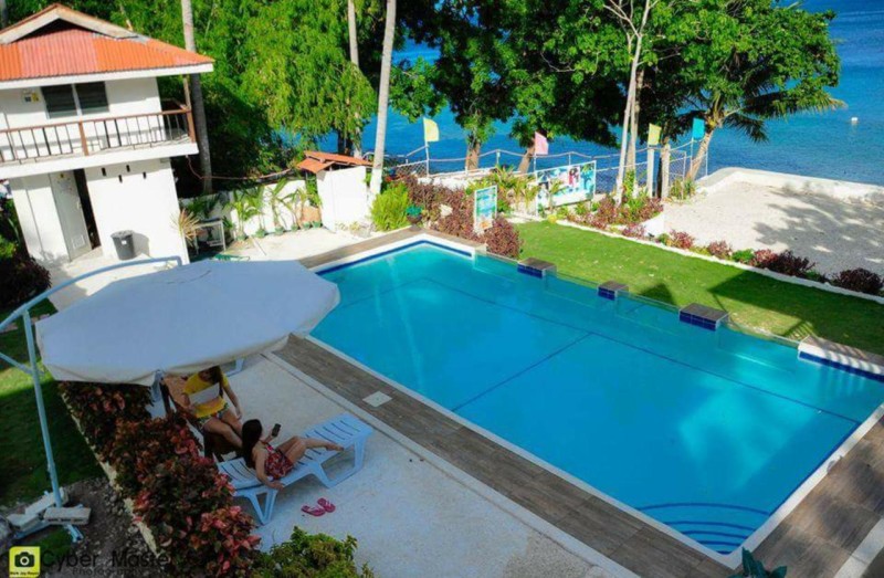 Image: Cloud and Xky Beach Resort