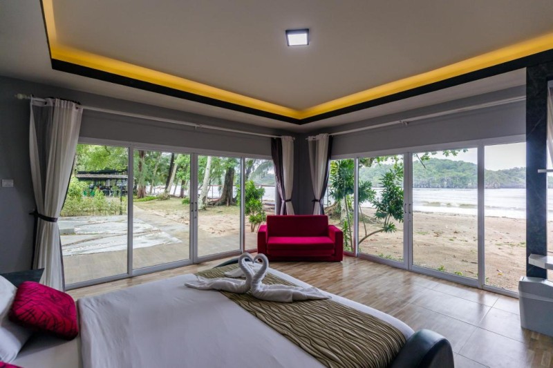 Image: Pak Nam Resort