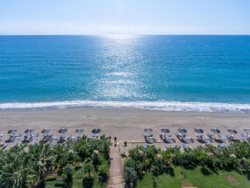 Image: Poseidon Beach Hotel