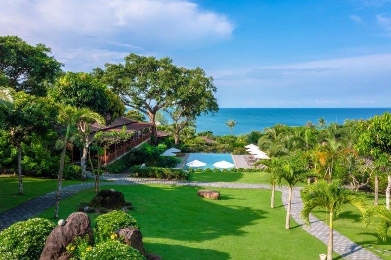 Image: Camia Resort & Spa