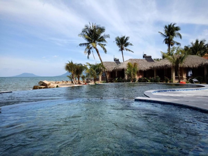 Image: Phu Quoc Kim 2 Beach Front Resort