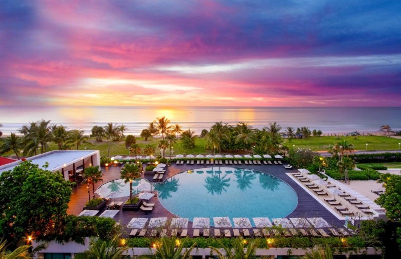 Image: Pullman Phuket Karon Beach Resort