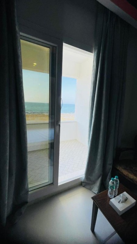 Image: Resort Sur Beach Holiday