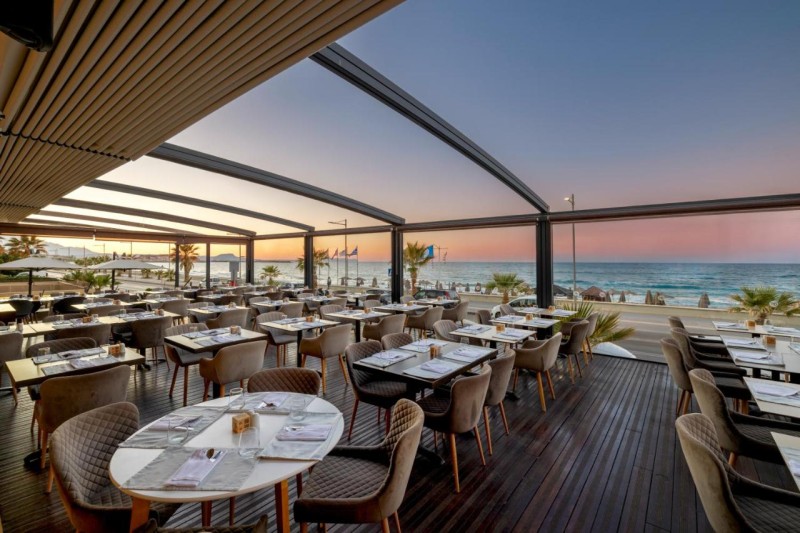 Image: Atlantis Beach Hotel