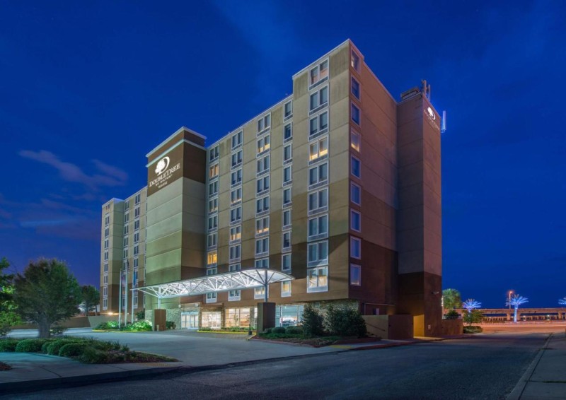 Image: DoubleTree by Hilton Biloxi