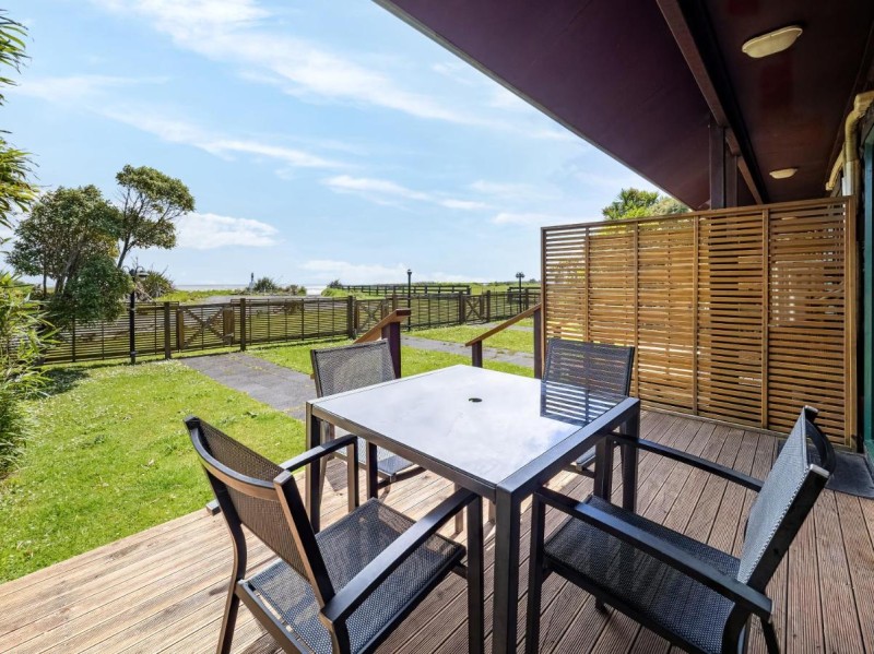 Image: Shining Star Beachfront Accommodation