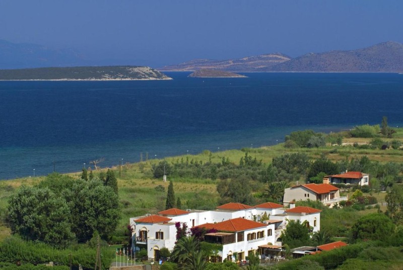Image: Castello Rosso Hotel