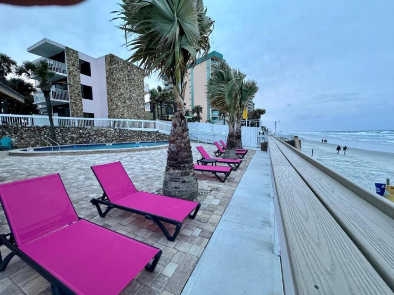 Image: Flamingo Inn Beachfront - Daytona Beach