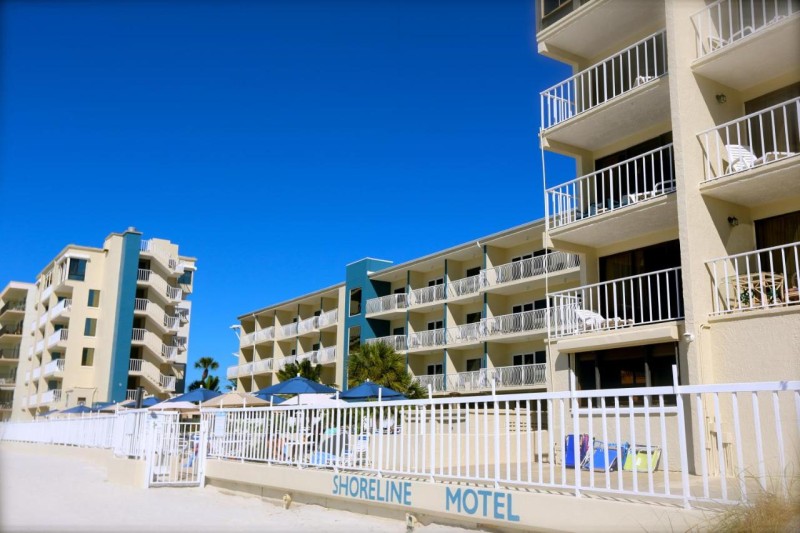 Image: Shoreline Island Resort - Exclusively Adult