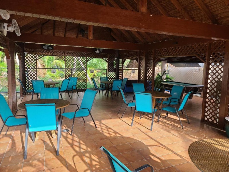 Image: Combate Beach Resort