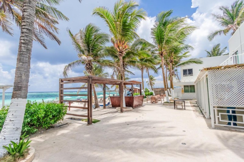 Image: Hotel San Luis Beach House By OxoHotel