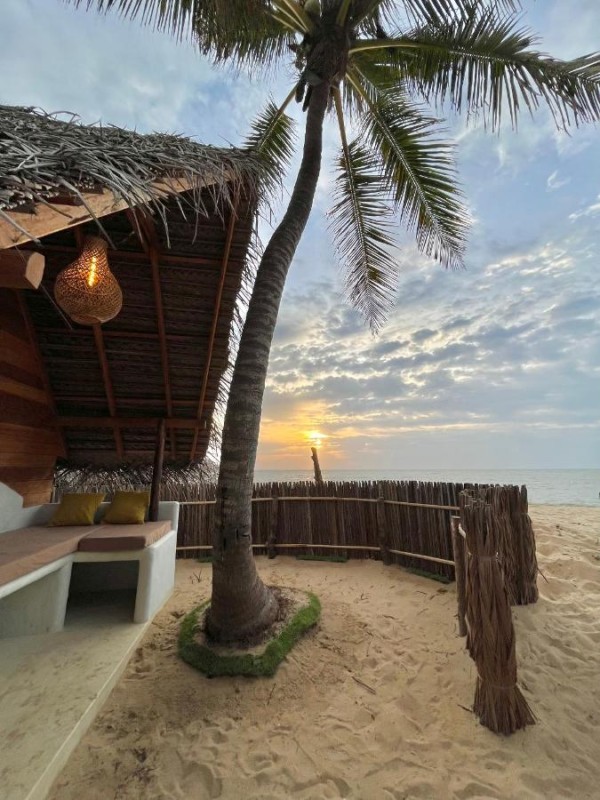 Image: Windy Waves Beach Nature Resort & Kite School
