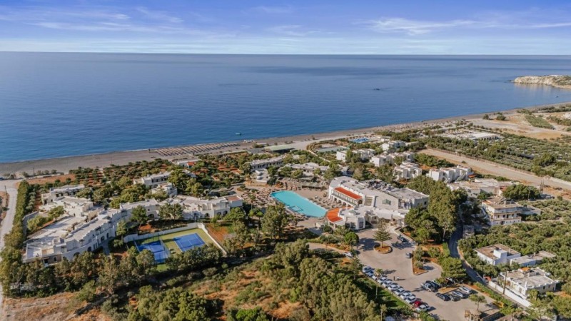 Image: Almyra Resort