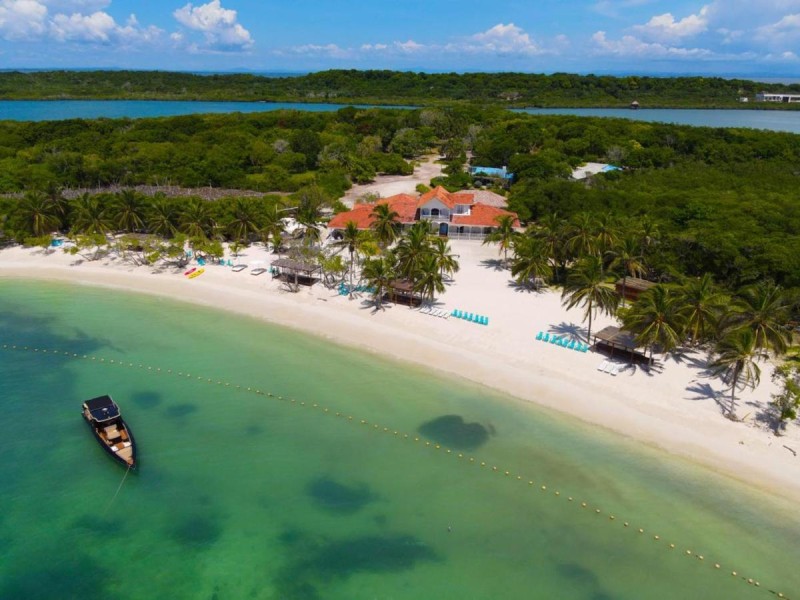 Image: Hotel Agua Azul Beach Resort