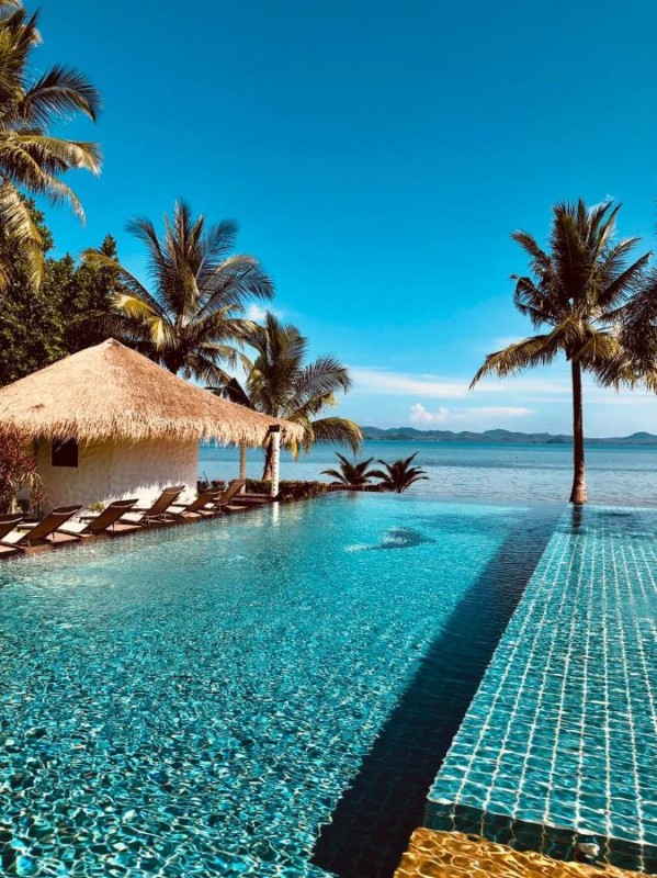 Image: Sunrise Beach Resort