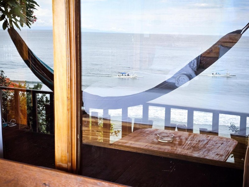 Image: Malibu Huts