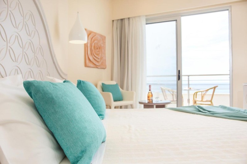 Image: Pegasos Deluxe Beach Hotel