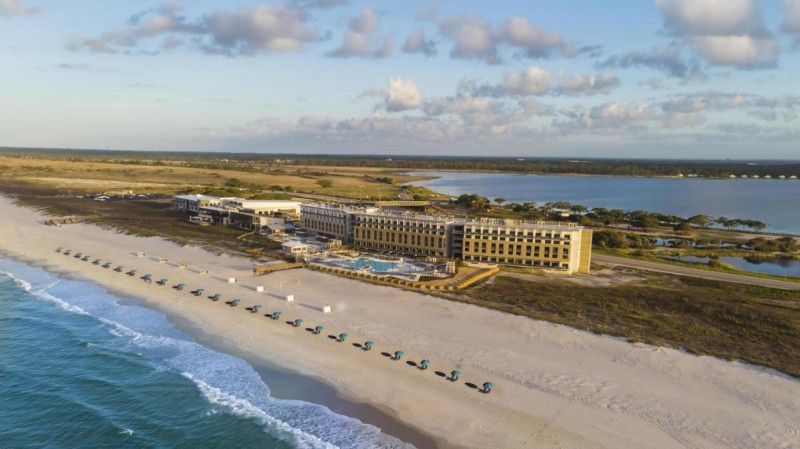 Image: The Lodge at Gulf State Park, A Hilton Hotel