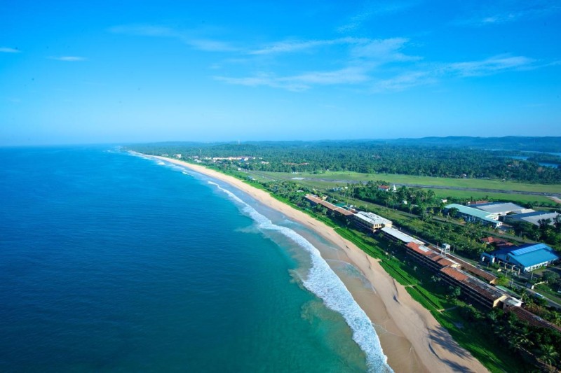 Image: The Long Beach Resort & Spa