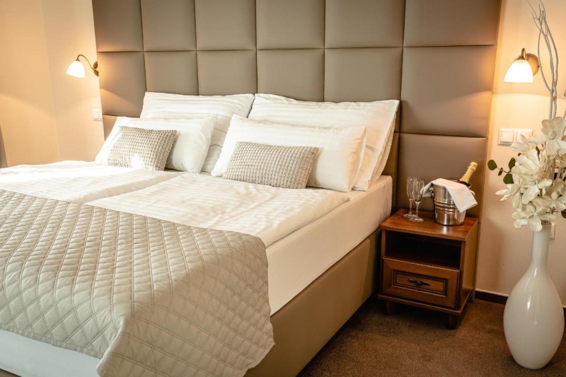 Image: Dixon Resort & Wellness