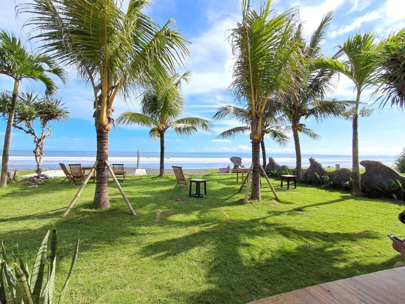 Image: West Break Bali - Medewi