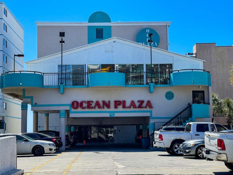 Image: Ocean Plaza Motel