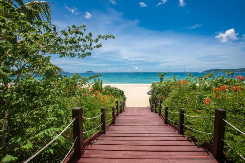 Image: Yalong Bay Mangrove Tree Resort