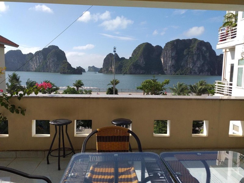 Image: Hạ Long Lily Homestay