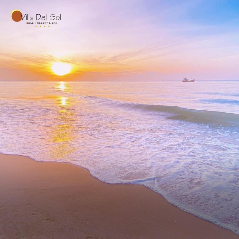 Image: Villa Del Sol Beach Resort & Spa