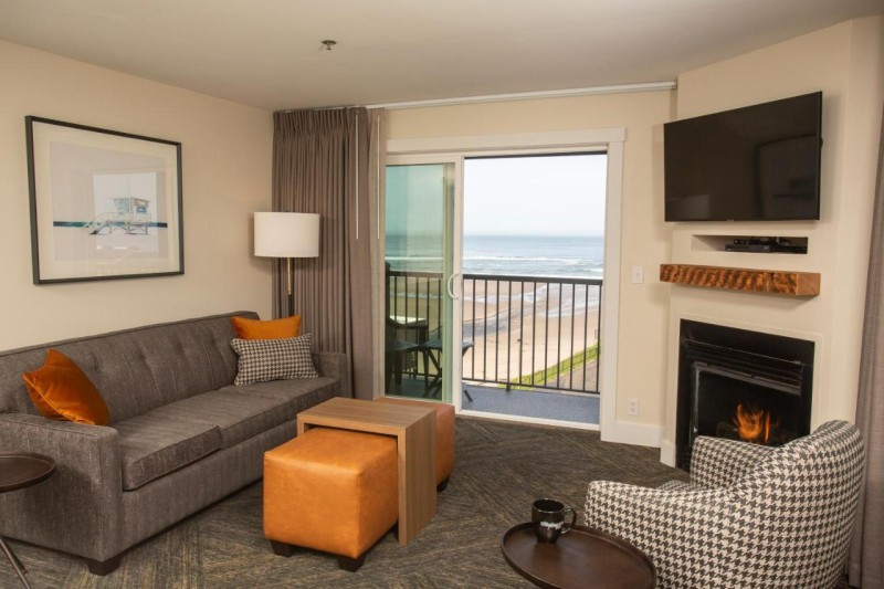 Image: Shearwater Inn